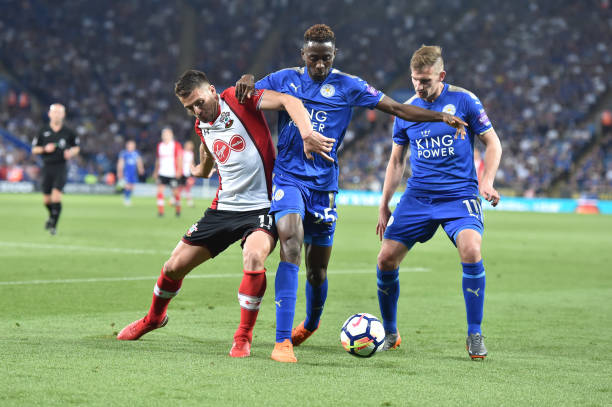 并在积分榜 并在积分榜