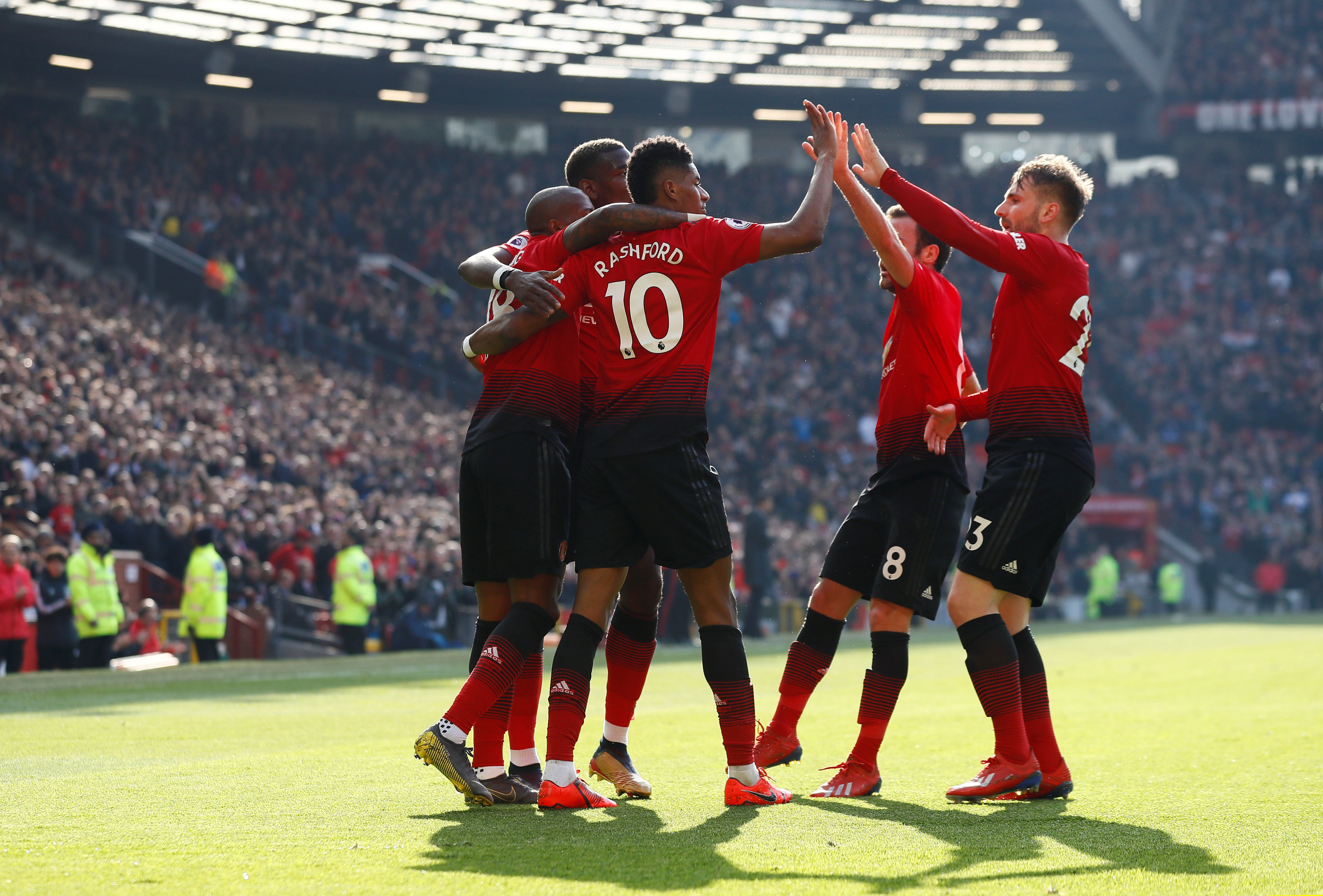 然而在空中 然而在空中